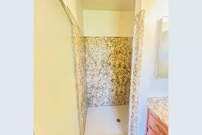 1633 Walnut, Escalon, CA 95320 - Photo 17