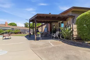 2212 Alegre Ct, Rancho Cordova, CA 95670 - Photo 41