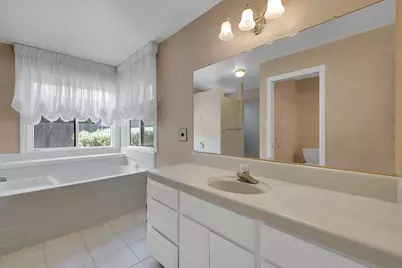 1700 Elizabeth Lane, Yuba City, CA 95993 - Photo 9