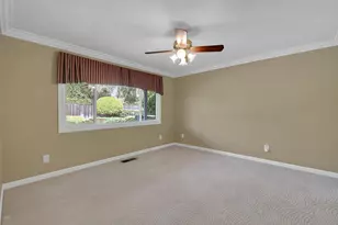 1700 Elizabeth Ln, Yuba City, CA 95993 - Photo 11