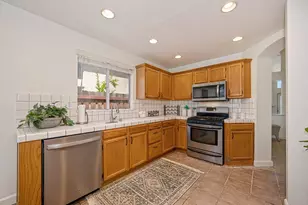 8759 Fobes Dr, Antelope, CA 95843 - Photo 7