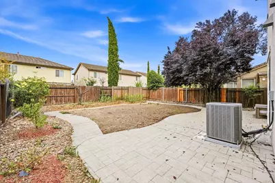 10133 Lofton Way, Elk Grove, CA 95757 - Photo 33
