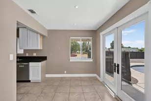6101 Shenandoah Dr, Sacramento, CA 95841 - Photo 19