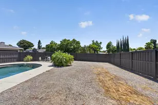 6101 Shenandoah Dr, Sacramento, CA 95841 - Photo 17