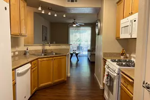 800 Moon Cir, Folsom, CA 95630 - Photo 17