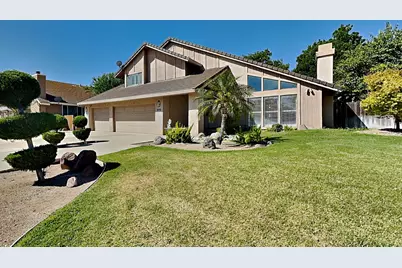 815 Monte Vista Avenue, Los Banos, CA 93635 - Photo 1