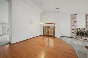 2701 Twin Oak Ln, Modesto, CA 95355 - Photo 7