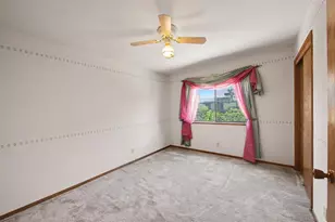 2701 Twin Oak Ln, Modesto, CA 95355 - Photo 17