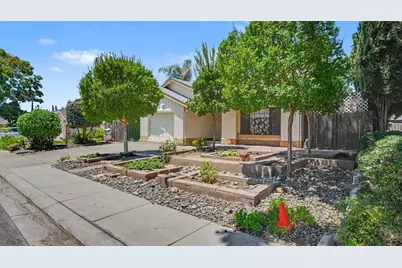 2701 Twin Oak Lane, Modesto, CA 95355 - Photo 3