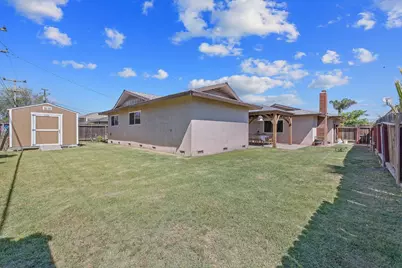 1585 Mulberry Lane, Lemoore, CA 93245 - Photo 35