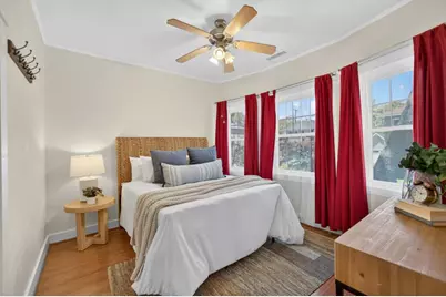 1035 34th Street, Sacramento, CA 95816 - Photo 5