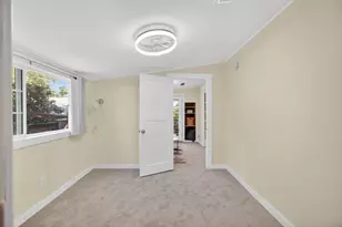 1035 34th St, Sacramento, CA 95816 - Photo 15