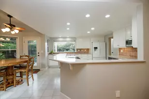 808 Stonecreek Cir, Modesto, CA 95355 - Photo 21