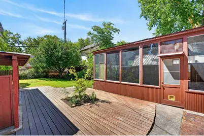 916 Mission Way, Sacramento, CA 95819 - Photo 33