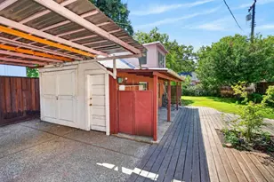 916 Mission Way, Sacramento, CA 95819 - Photo 37