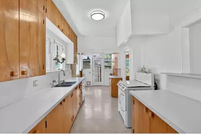 916 Mission Way, Sacramento, CA 95819 - Photo 13
