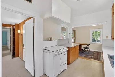 916 Mission Way, Sacramento, CA 95819 - Photo 15