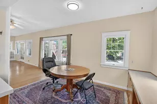 916 Mission Way, Sacramento, CA 95819 - Photo 11