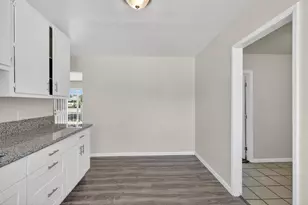 520 W 9th St, Merced, CA 95341 - Photo 13