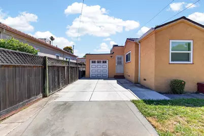 1360 Buena Vista Avenue, Stockton, CA 95203 - Photo 5