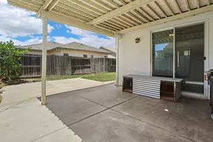 5239 Sire Ct, Riverbank, CA 95367 - Photo 37