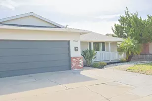 7559 Thorpe Way, Sacramento, CA 95822 - Photo 3