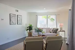 7559 Thorpe Way, Sacramento, CA 95822 - Photo 5