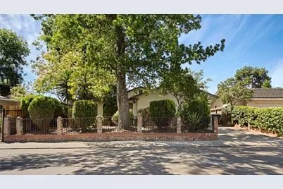 2044 Del Rio Drive, Stockton, CA 95204 - Photo 3