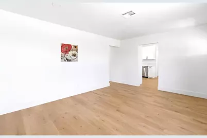 6661 51st Street, Sacramento, CA 95823 - Photo 9