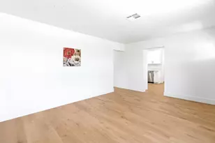 6661 51st St, Sacramento, CA 95823 - Photo 9