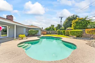 1339 Palomar Cir, Sacramento, CA 95831 - Photo 25