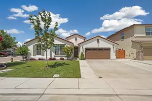 1991 Lovejoy Ave, Manteca, CA 95337 - Photo 1