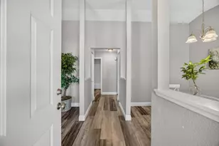 8120 La Almendra Way, Sacramento, CA 95823 - Photo 5