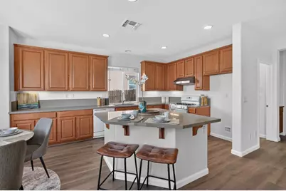 8304 Sundance Lane, Elk Grove, CA 95624 - Photo 15