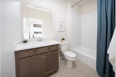 6819 W Oyster Point Lane, Stockton, CA 95219 - Photo 5