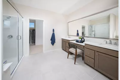 6819 W Oyster Point Lane, Stockton, CA 95219 - Photo 17