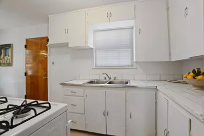1004 S Shasta Avenue, Stockton, CA 95205 - Photo 11