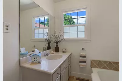 1004 S Shasta Avenue, Stockton, CA 95205 - Photo 15