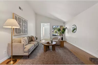 11076 Erla Court, Rancho Cordova, CA 95670 - Photo 5