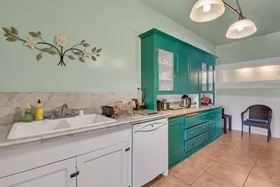 815 17th Street, Sacramento, CA 95811 - Photo 69