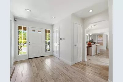 6801 Westmore Way, Carmichael, CA 95608 - Photo 9