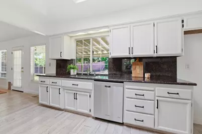 6801 Westmore Way, Carmichael, CA 95608 - Photo 25