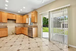 1953 Jim Casebolt Way, Sacramento, CA 95835 - Photo 11