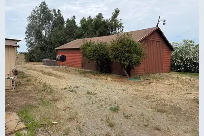 903 W Highway 12, Lodi, CA 95242 - Photo 35
