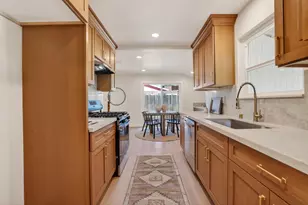 9985 Redstone Dr, Sacramento, CA 95827 - Photo 15