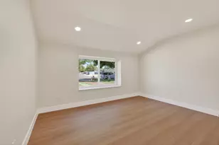 9985 Redstone Dr, Sacramento, CA 95827 - Photo 25