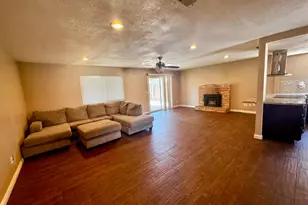 2940 Blackburn Ct, Turlock, CA 95382 - Photo 5