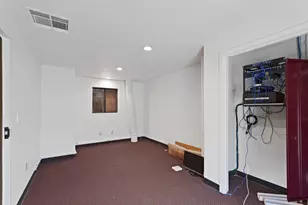 25 N School St, Lodi, CA 95240 - Photo 17
