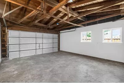 8212 Bruns Way, Sacramento, CA 95828 - Photo 23