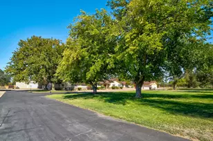 8720 Tavernor Rd, Wilton, CA 95693 - Photo 5